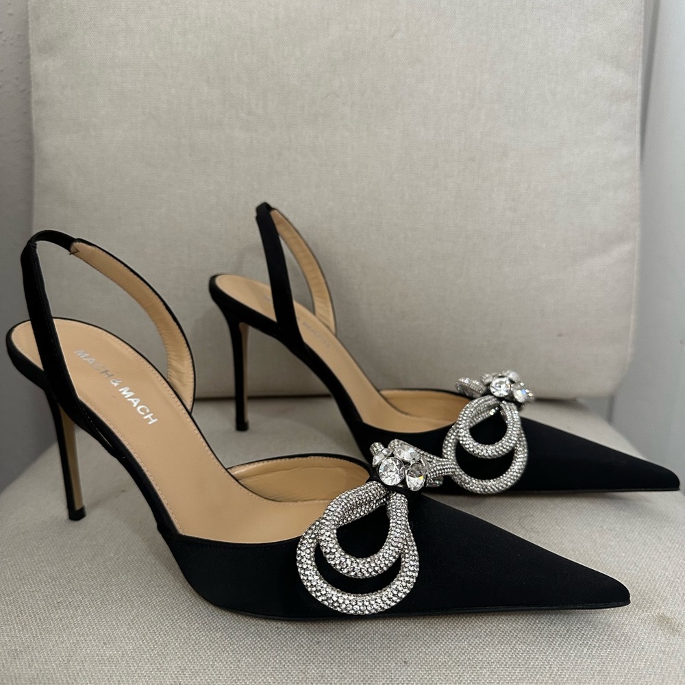 MACH & MACH
Double Bow 100mm slingback pumps. size 38. color black - Picture 9 of 10